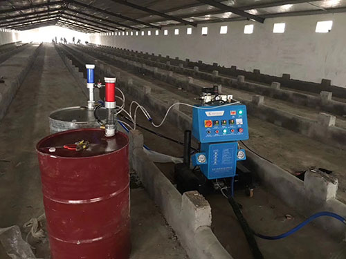 養(yǎng)殖場(chǎng)聚氨酯保溫 專用聚氨酯噴涂機(jī)(圖1) Q2600養(yǎng)殖場(chǎng)保溫專用聚氨酯噴涂機(jī)